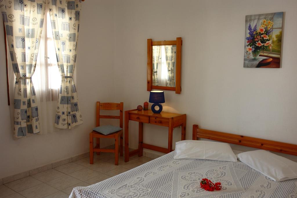 Irene Rooms Folegandros Island Ngoại thất bức ảnh