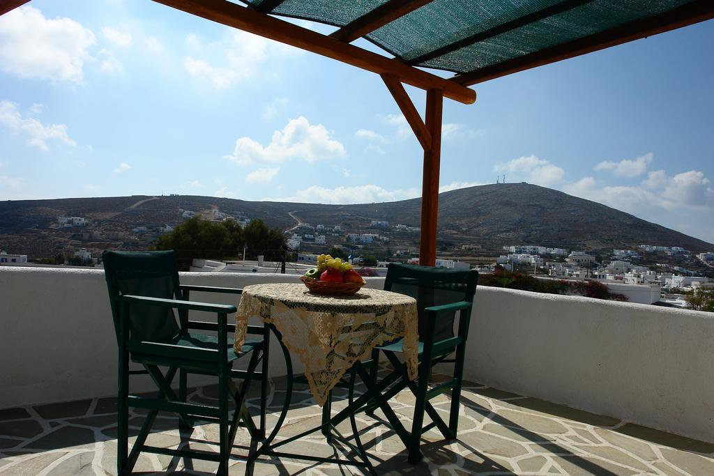 Irene Rooms Folegandros Island Phòng bức ảnh