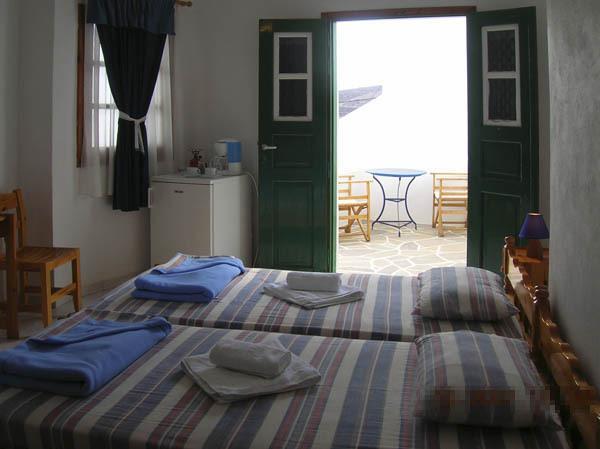 Irene Rooms Folegandros Island Phòng bức ảnh