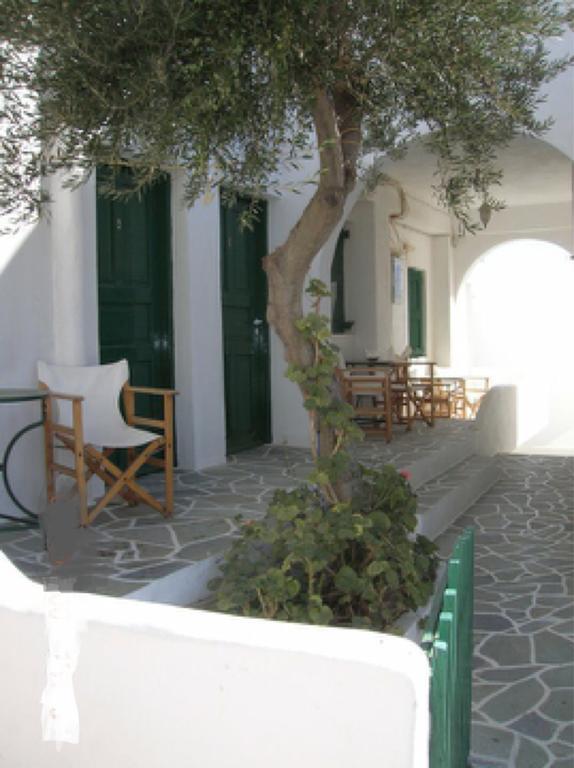 Irene Rooms Folegandros Island Ngoại thất bức ảnh